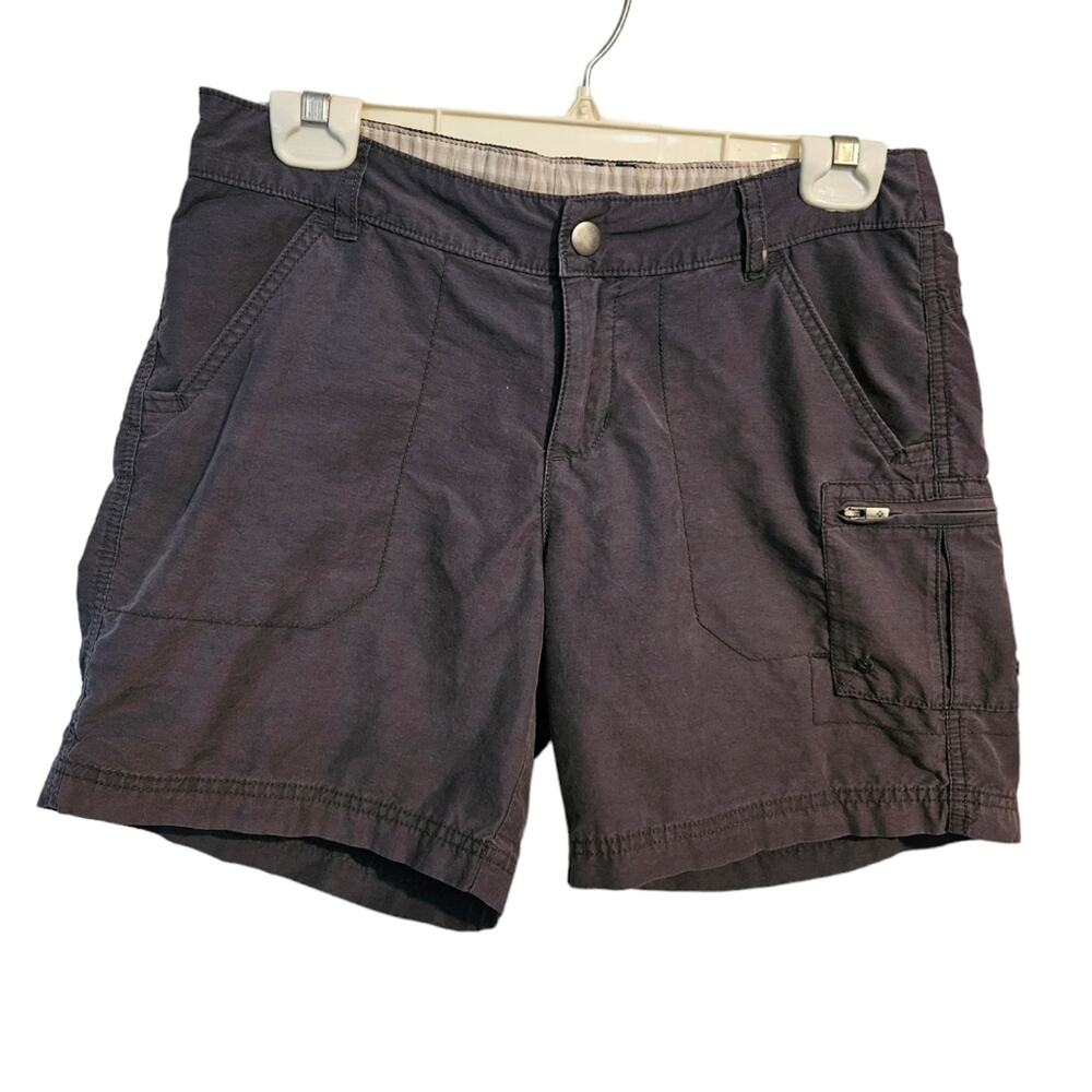 COLUMBIA Woman's outdoor adventure shorts in Gray  size 6